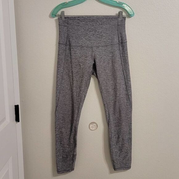 Lululemon Cropped Corset Style Leggings Sz 8 - Picture 1 of 4